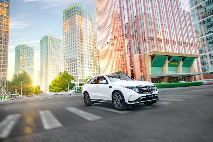  Mercedes-Benz EQC400 4Matic (N293) 2019 года  (CN) (фото 1 из 19)